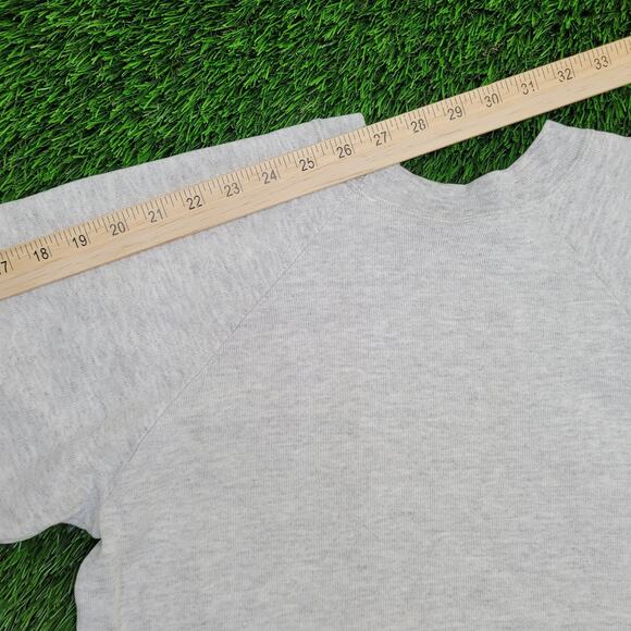 Vintage 1991 Earth Day Sweatshirt Womens Medium 19x22 Gray - Picture 3 of 14